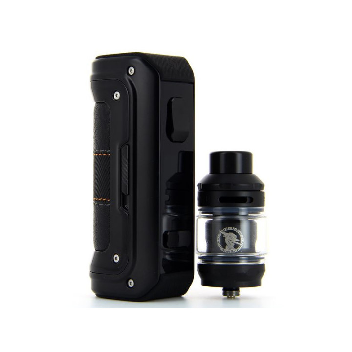 Box Aegis Max 2 Geekvape et clearomiseur Zeus Sub-Ohm 2021 posés côte à côte