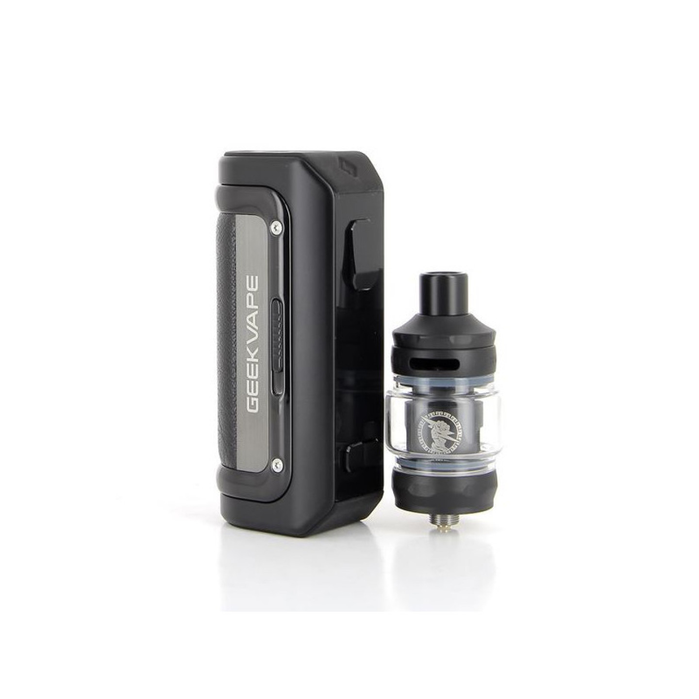 Box Aegis Mini 2 Geekvape et clearomiseur Z Nano 2 posés côte à côte