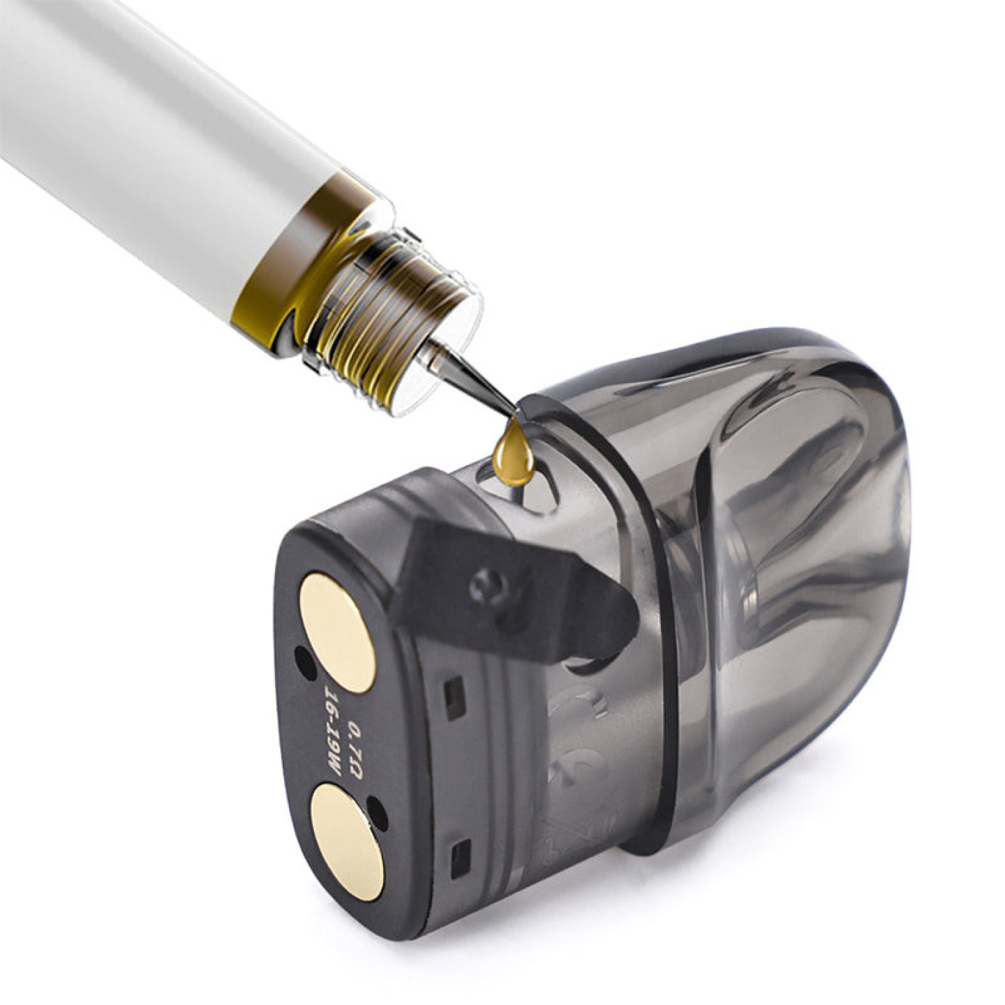 Remplissage par le côté d'une cartouche U Geekvape 0.7 ohm, plage 16-19 W gravée sous la base