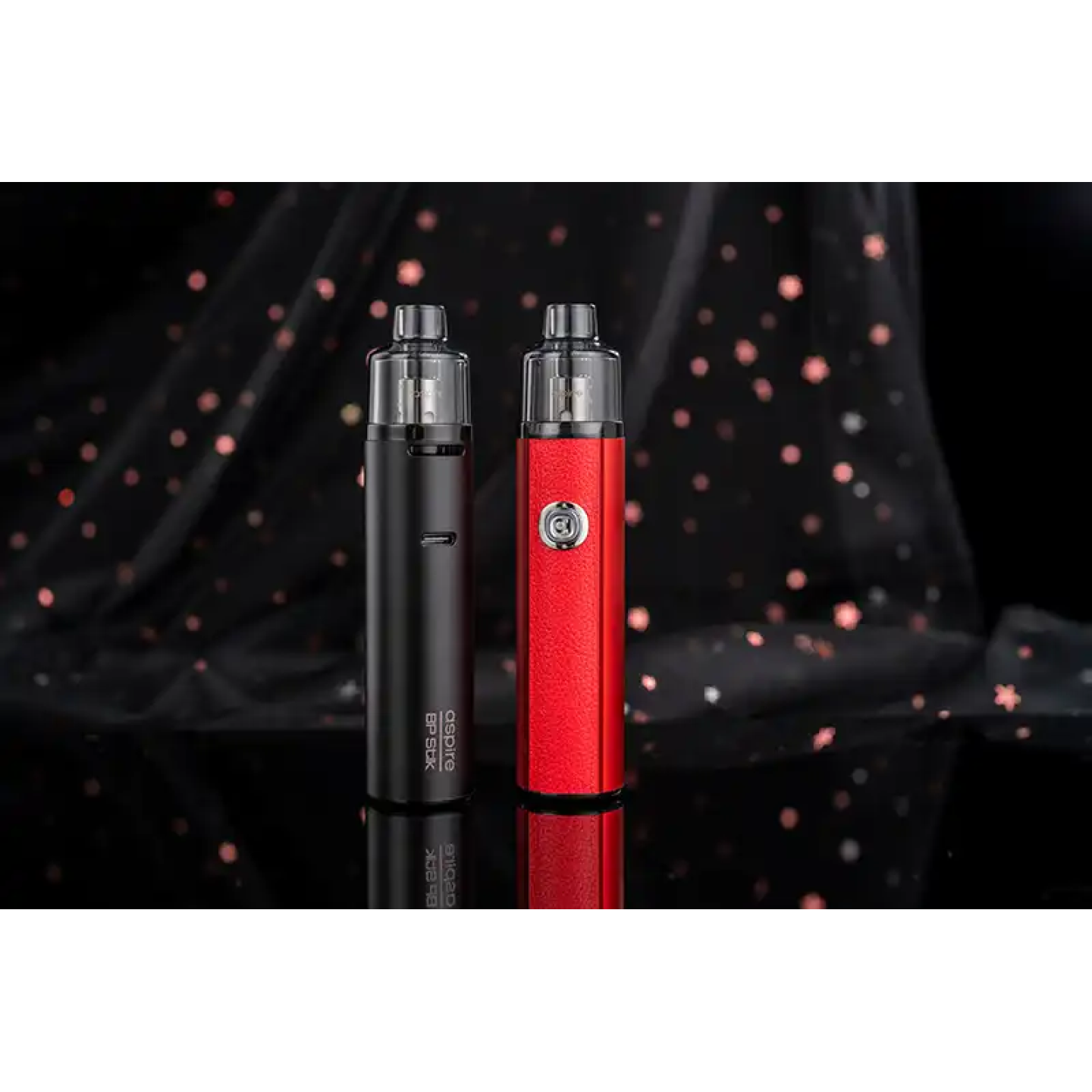 Kit Pod BP Stik Aspire coloris Red debout à côté d'un modèle Black