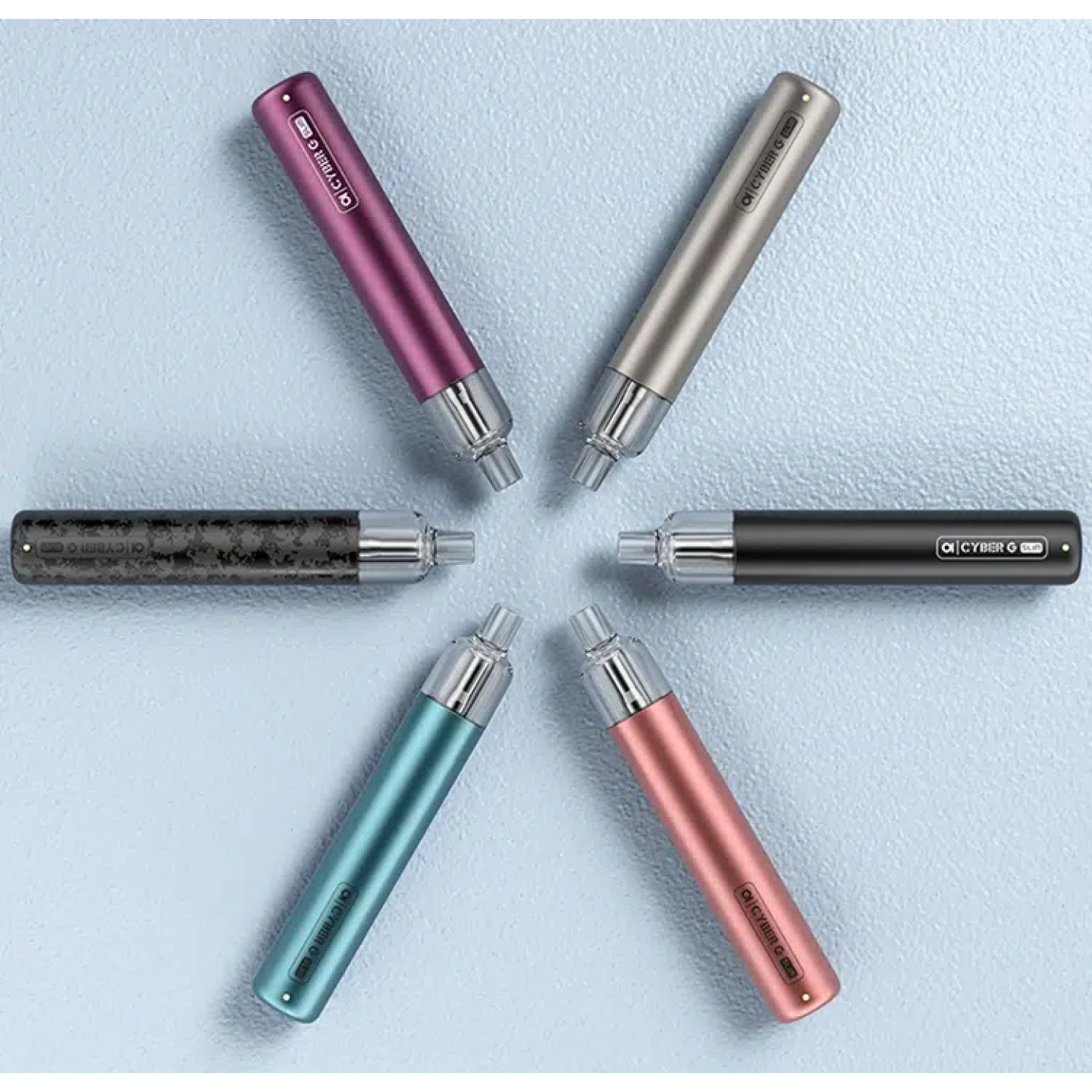 Kits Cyber G Slim disposés en étoile, voyant et inscription Cyber G visibles