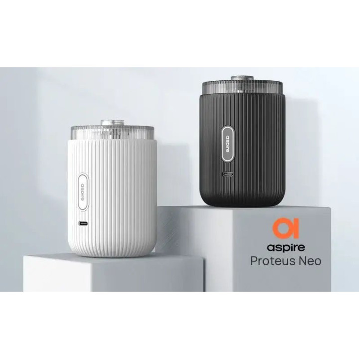 Têtes Proteus Neo Aspire blanche et noire posées sur des blocs